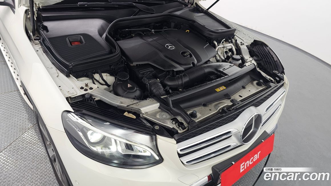 Mercedes-Benz GLC-Class 2017