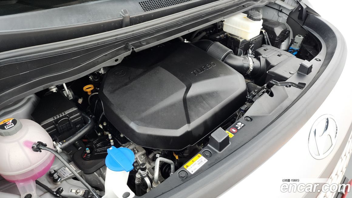Hyundai Staria 2023