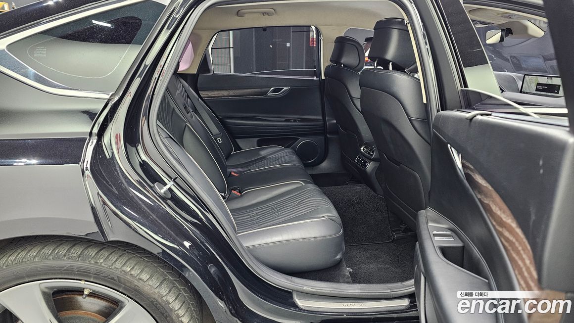 Genesis G80 2021
