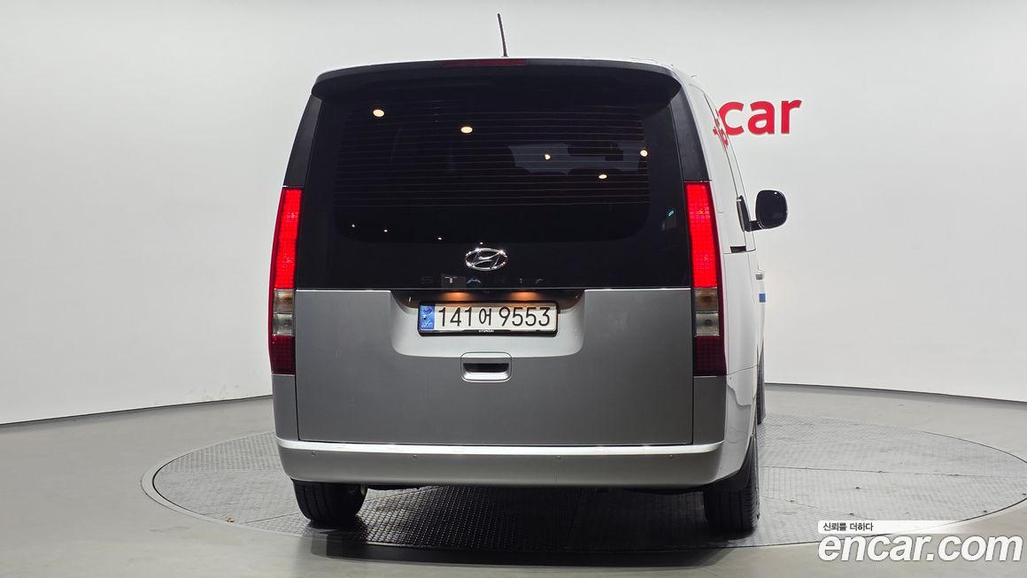Hyundai Staria 2023