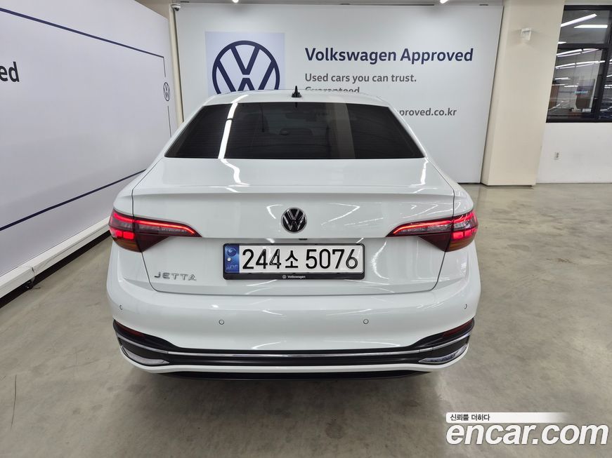 Volkswagen Jetta 2024
