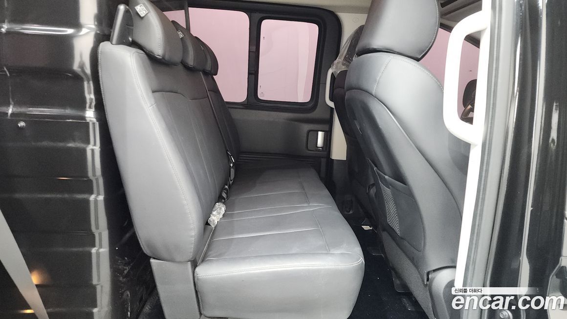 Hyundai Staria 2024