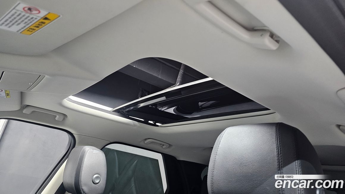 Land Rover Discovery 2019