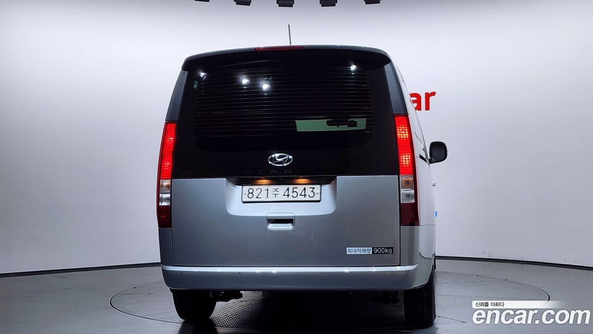 Hyundai Staria 2023
