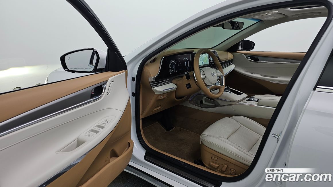 Hyundai Grandeur 2020