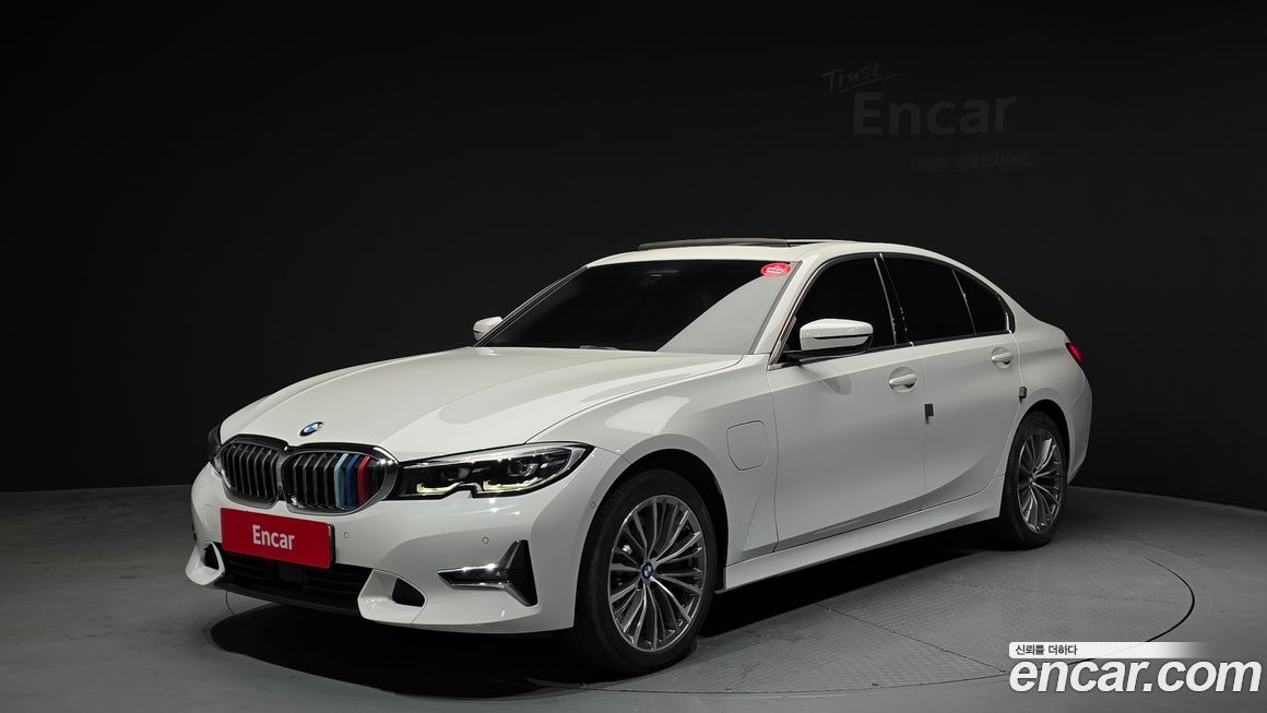 BMW 3-Series 2021