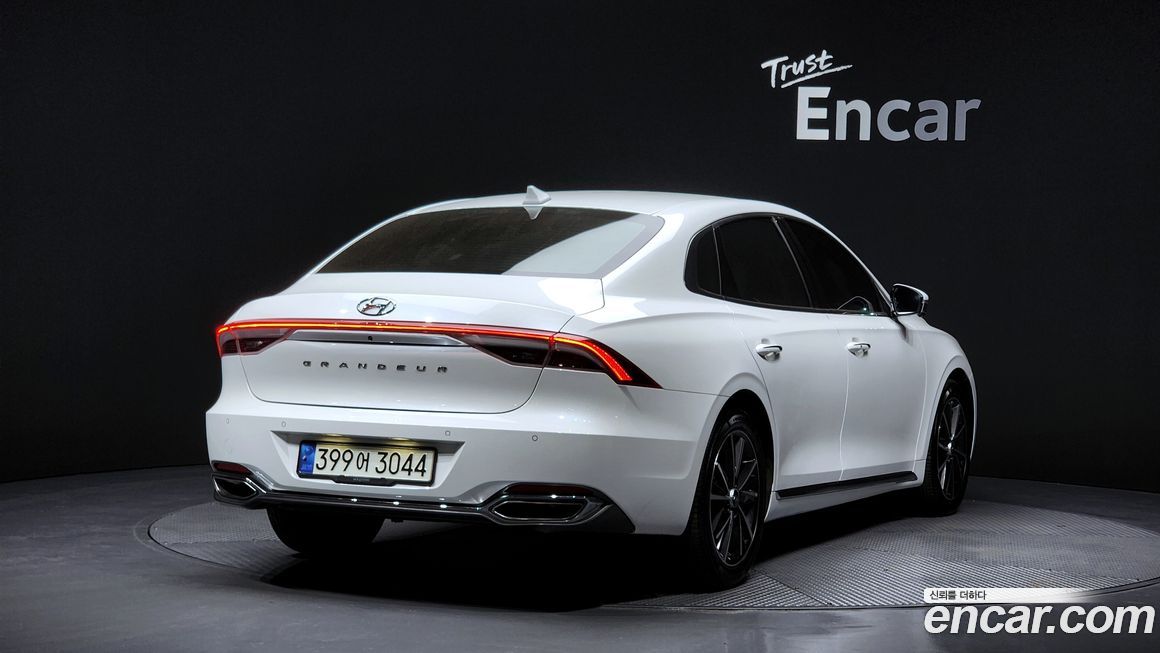 Hyundai Grandeur 2022