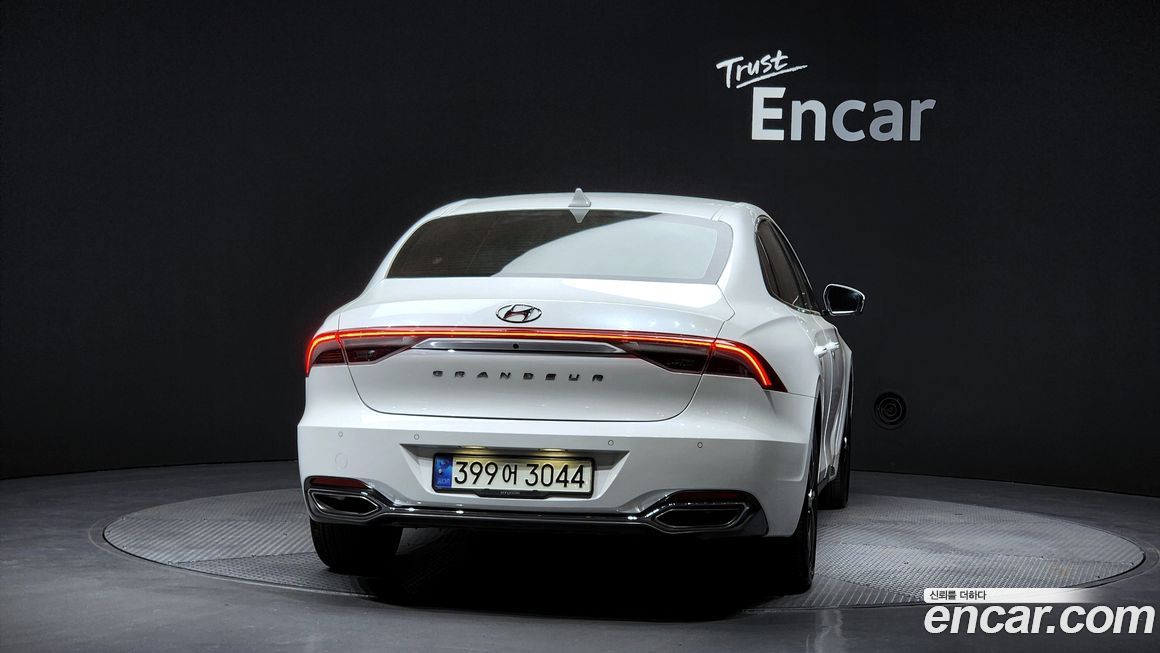 Hyundai Grandeur 2022