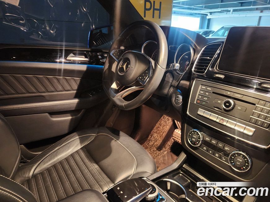 Mercedes-Benz GLE-Class 2017