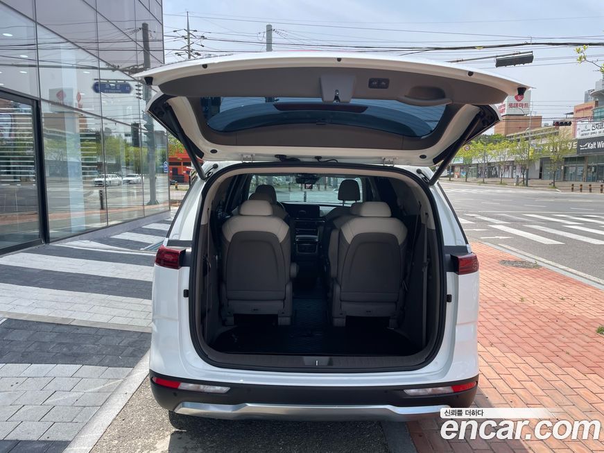 Kia Canival 2021