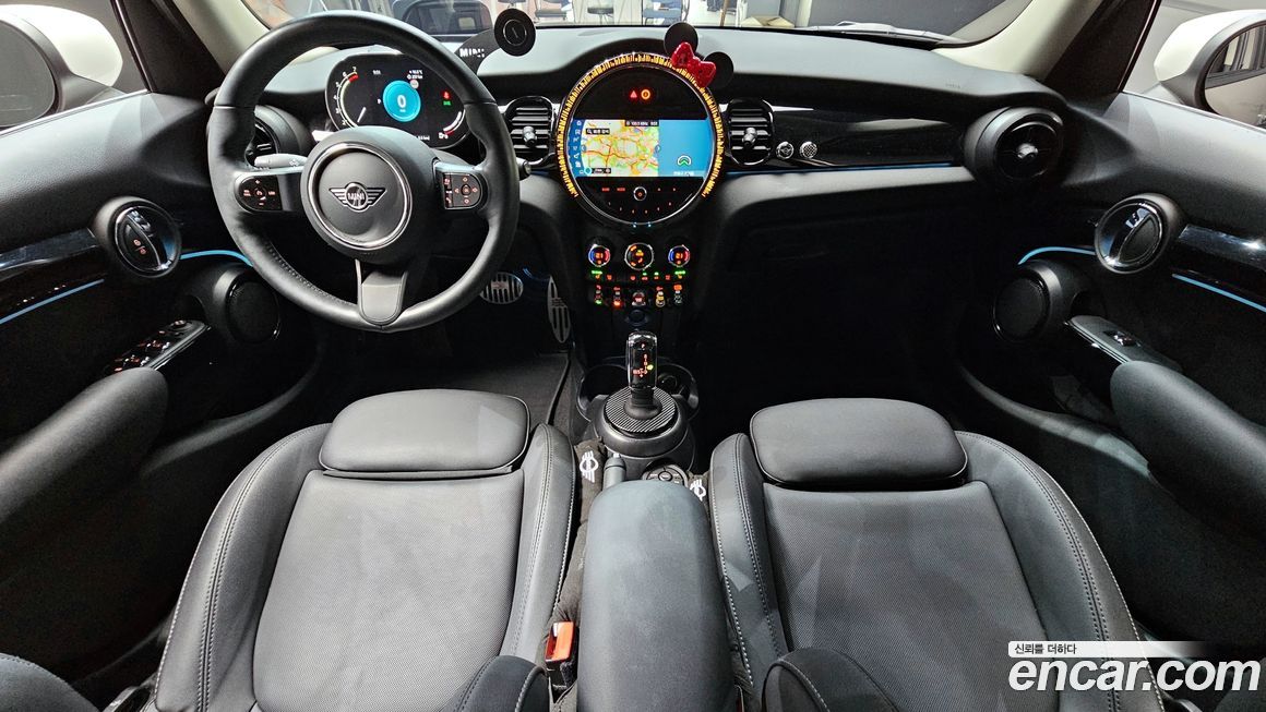 Mini Cooper 2024