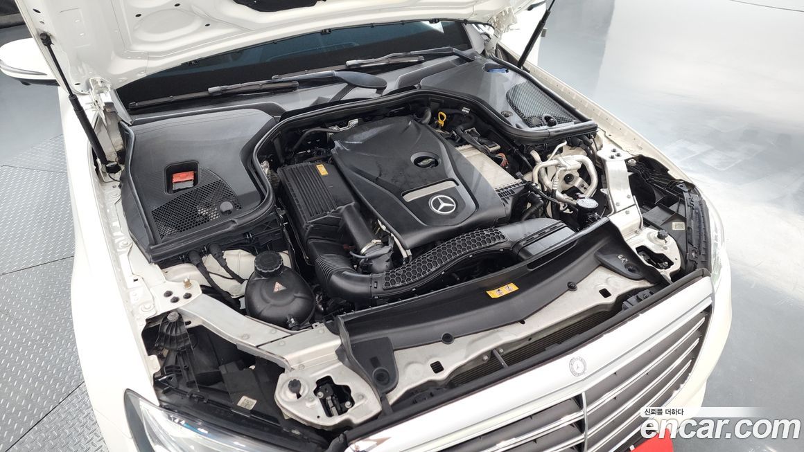 Mercedes-Benz E-Class 2017