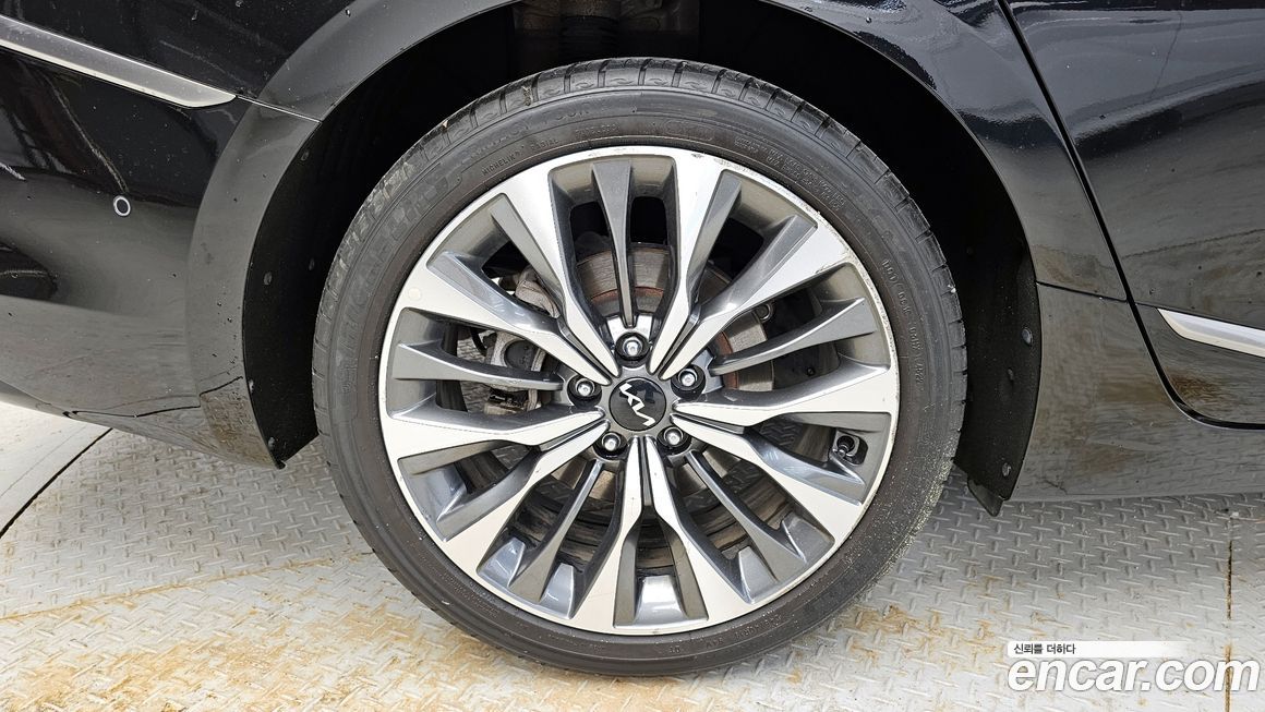 Kia K8 2023