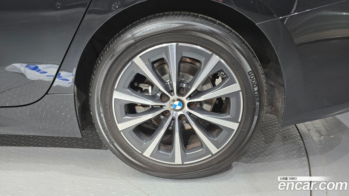 BMW 3-Series 2021