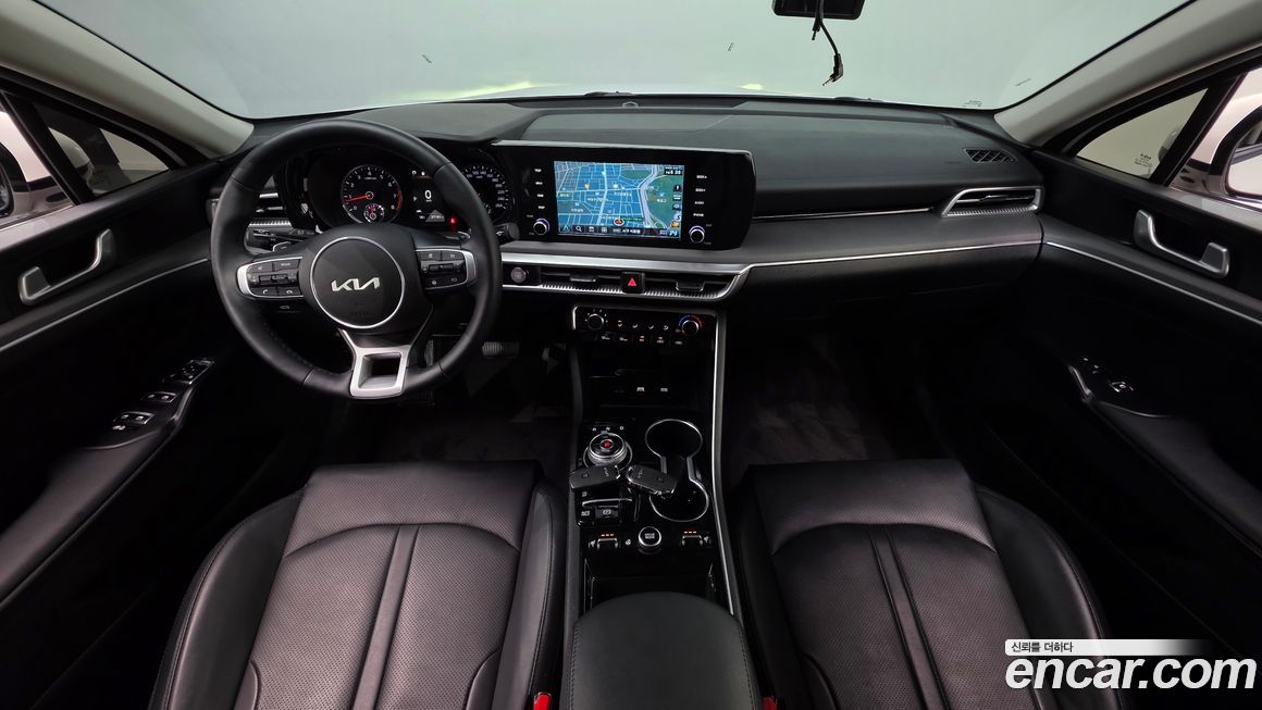 Kia K5 2023