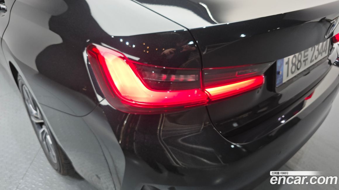 BMW 3-Series 2021