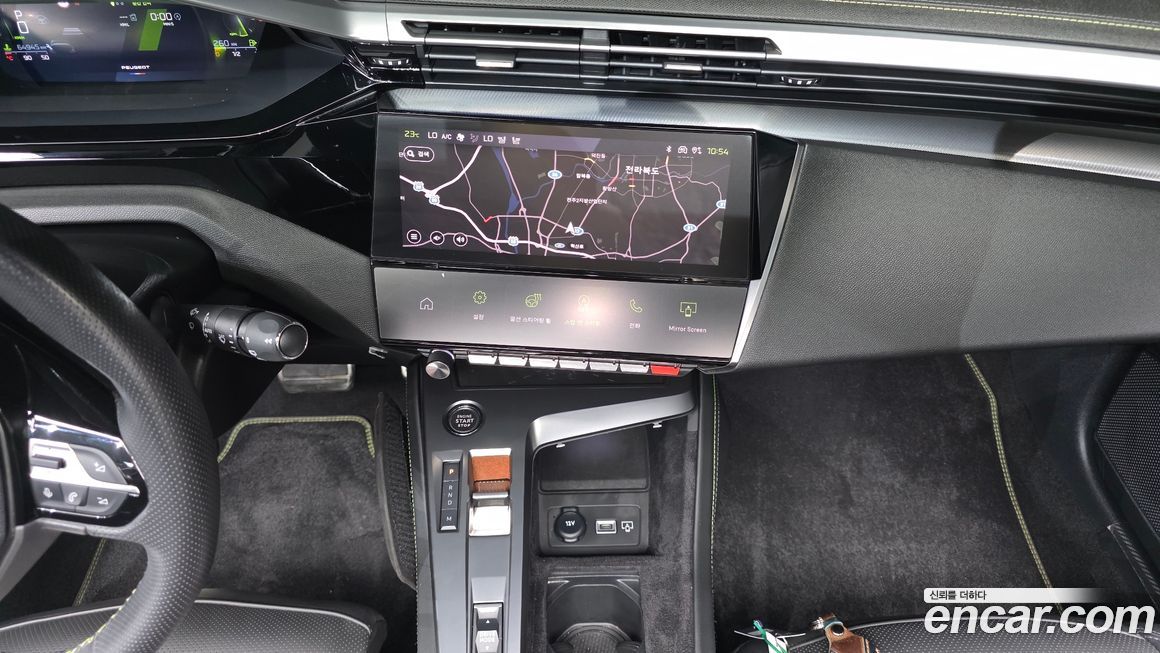 Peugeot 308 2023