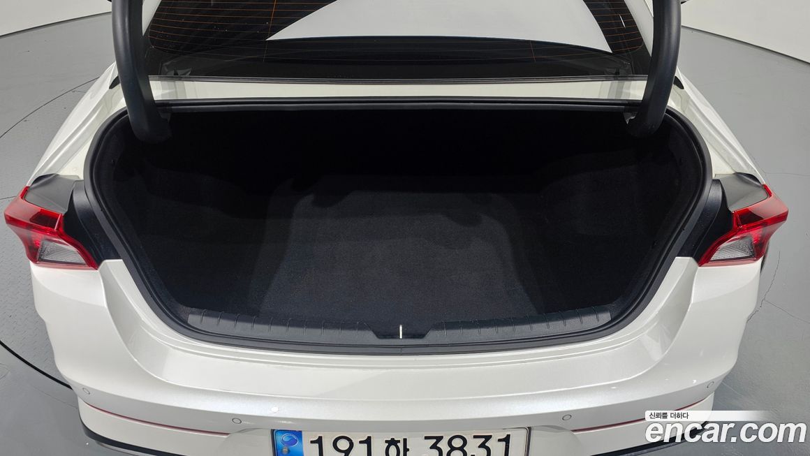 Kia K5 2023