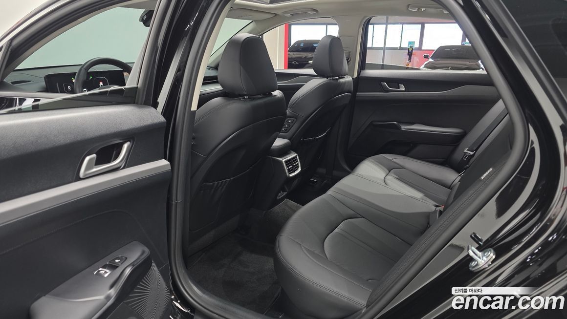 Kia K5 2024