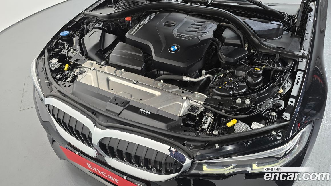 BMW 3-Series 2021