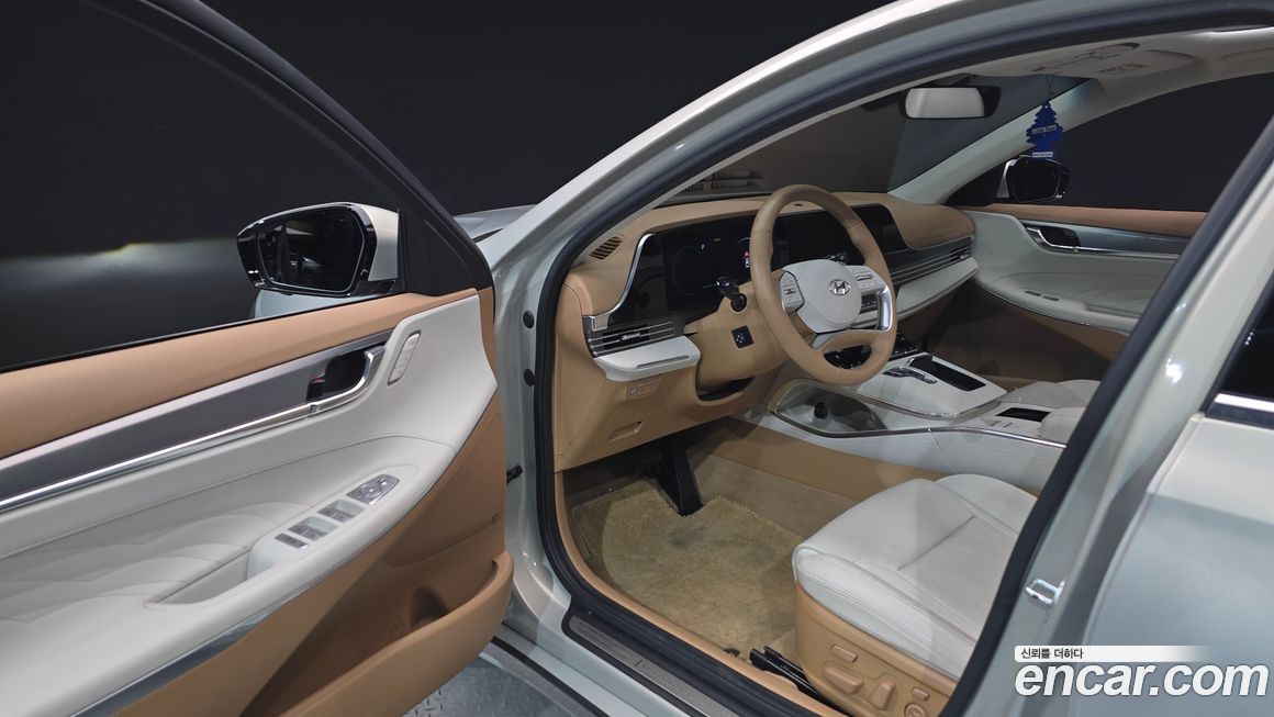 Hyundai Grandeur 2022