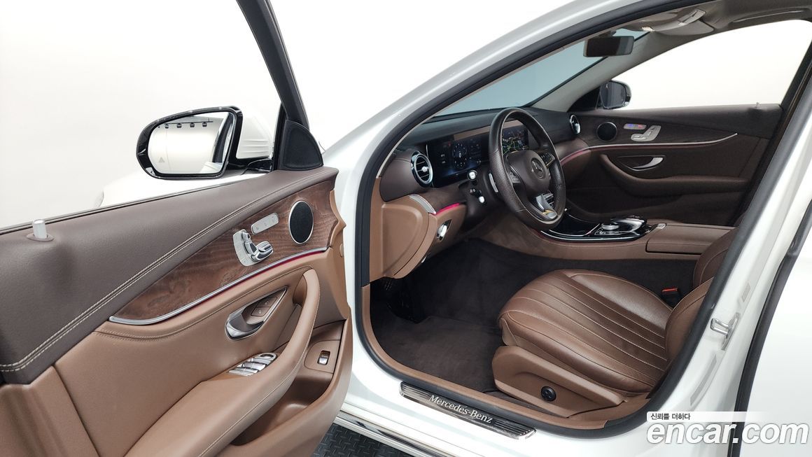 Mercedes-Benz E-Class 2017