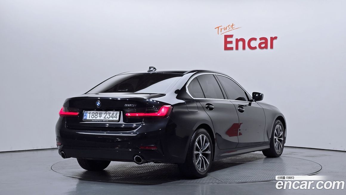 BMW 3-Series 2021