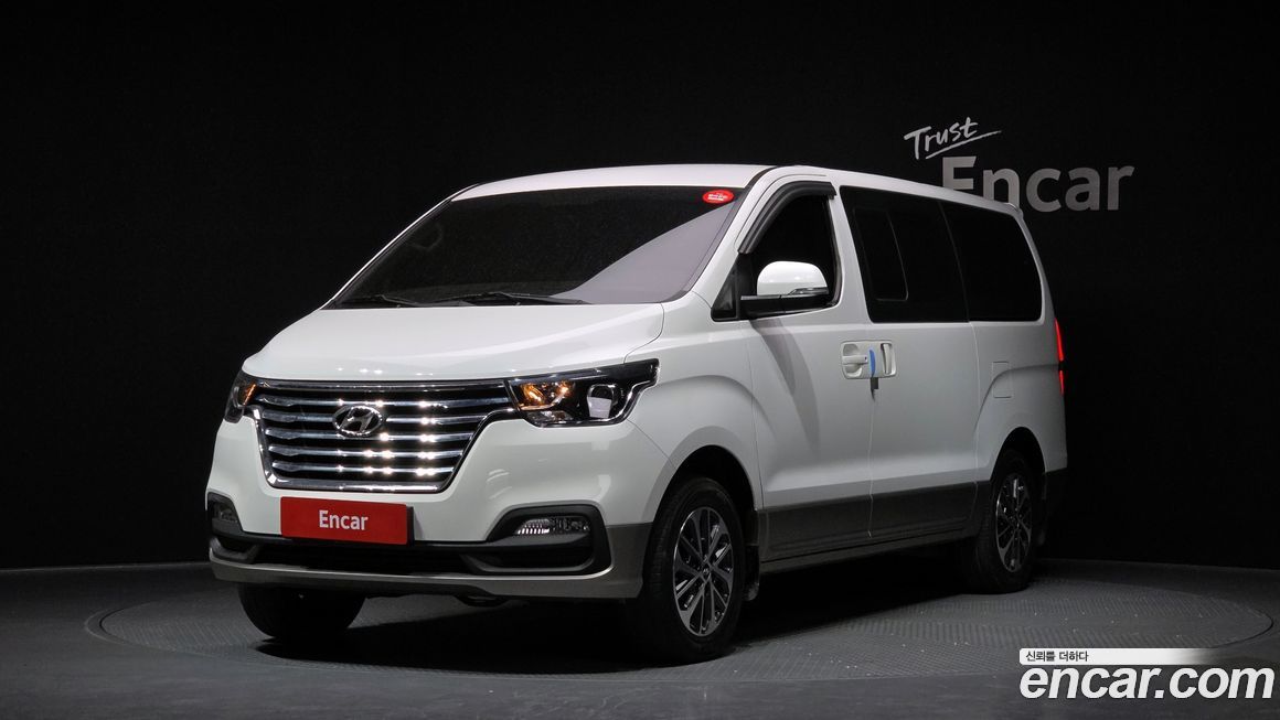 Hyundai Starex 2021