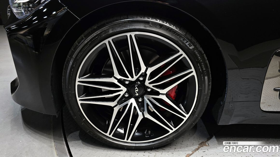 Kia Stinger 2023