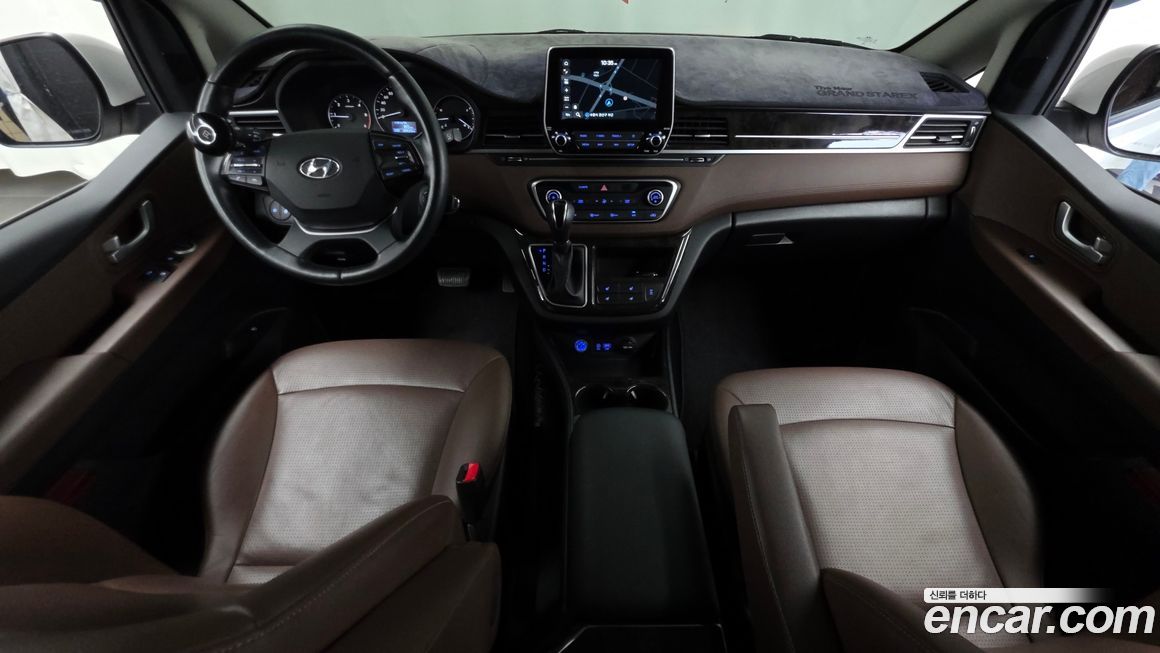 Hyundai Starex 2021