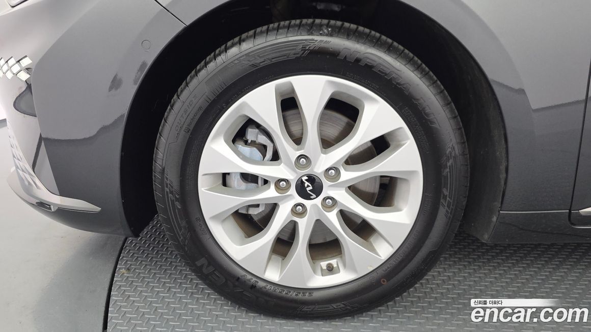 Kia K8 2024