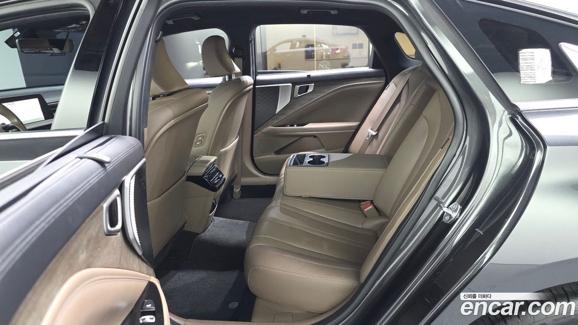 Kia K8 2024