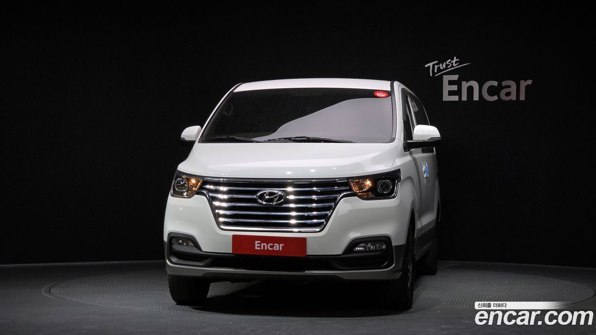 Hyundai Starex 2021