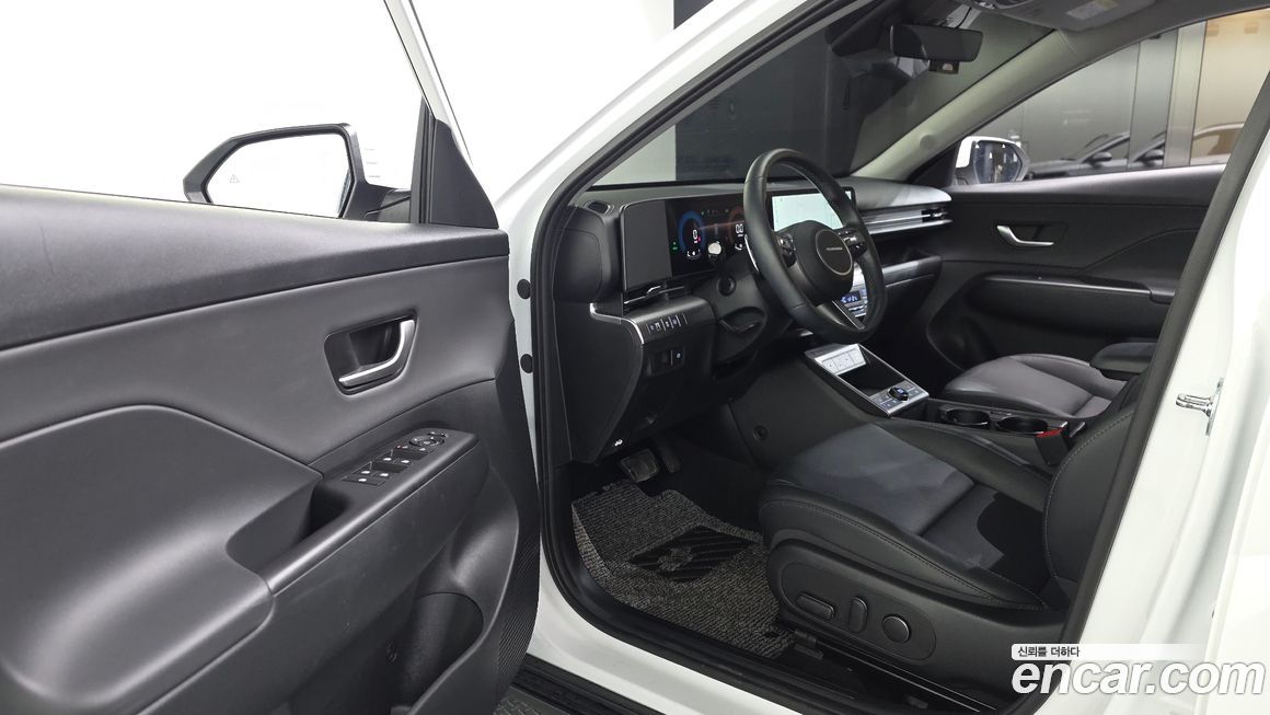 Hyundai Kona 2025