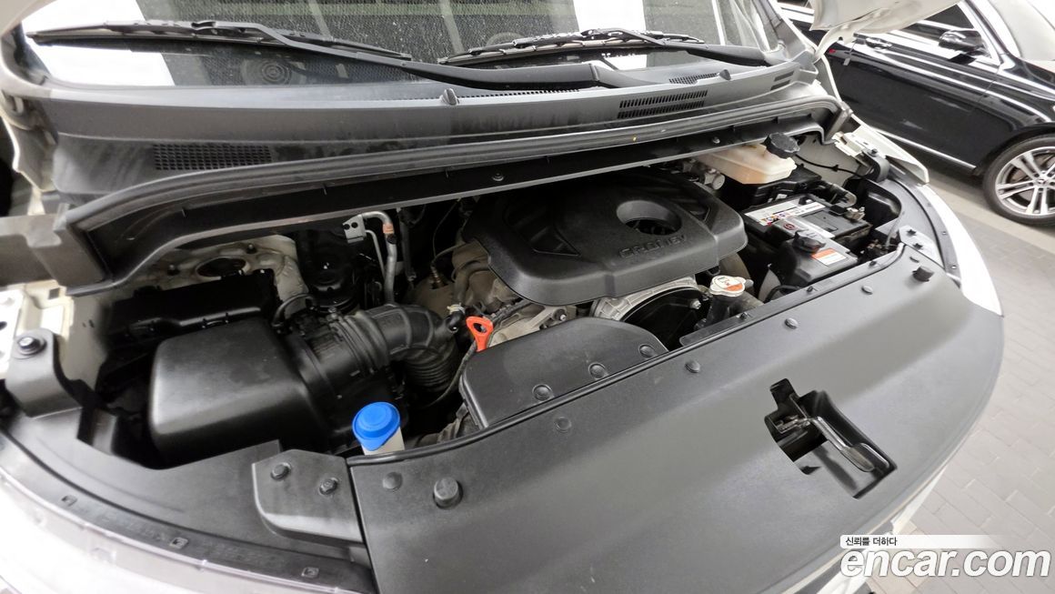 Hyundai Starex 2021