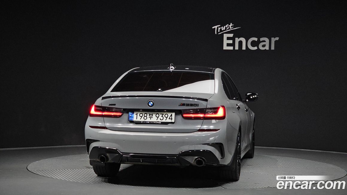 BMW 3-Series 2019
