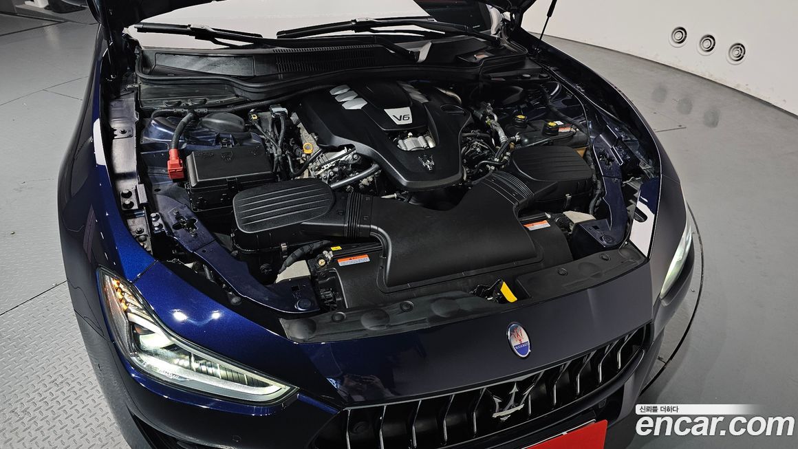 Maserati Ghibli 2020