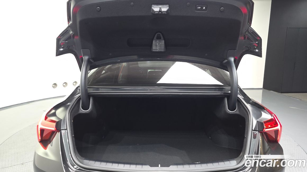 Kia K8 2024