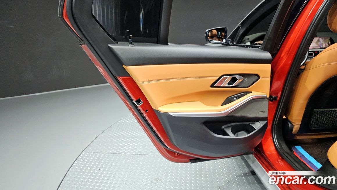 BMW 3-Series 2019