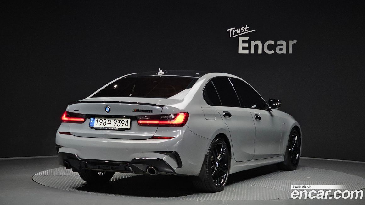 BMW 3-Series 2019