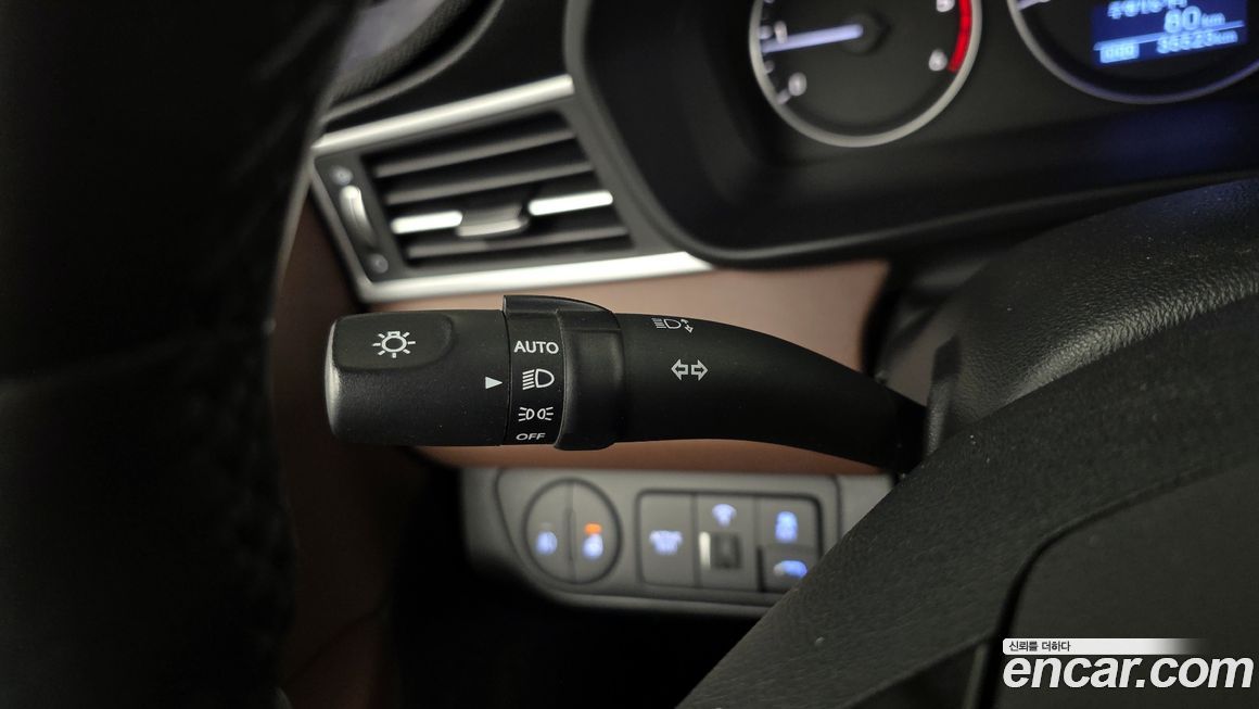 Hyundai Starex 2021