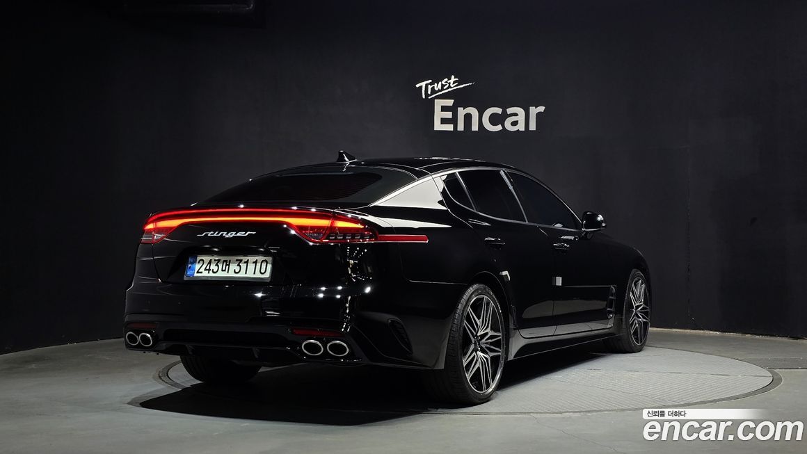 Kia Stinger 2023
