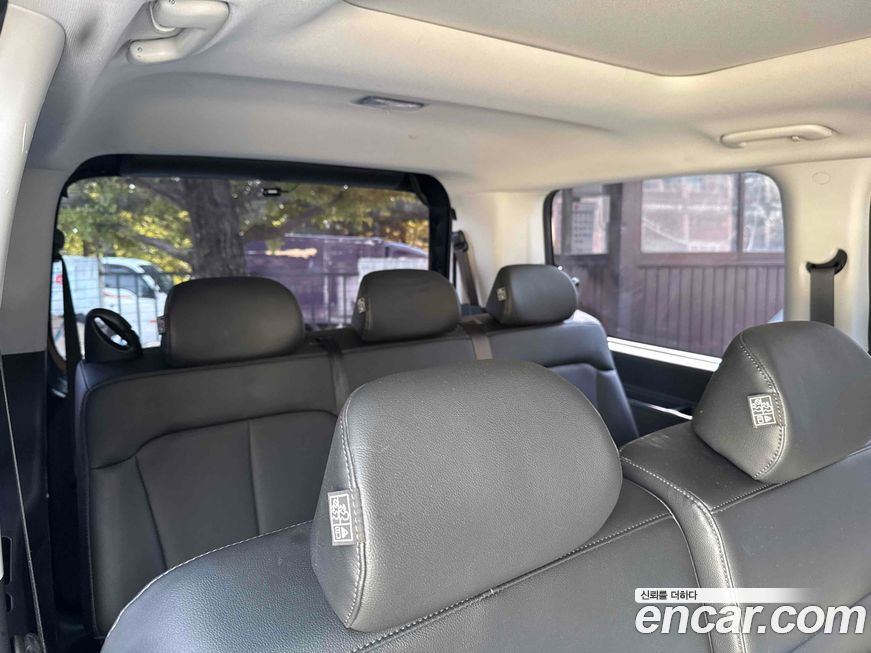 Hyundai Staria 2022