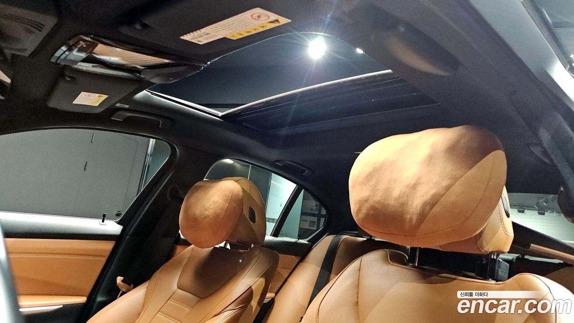 BMW 3-Series 2019
