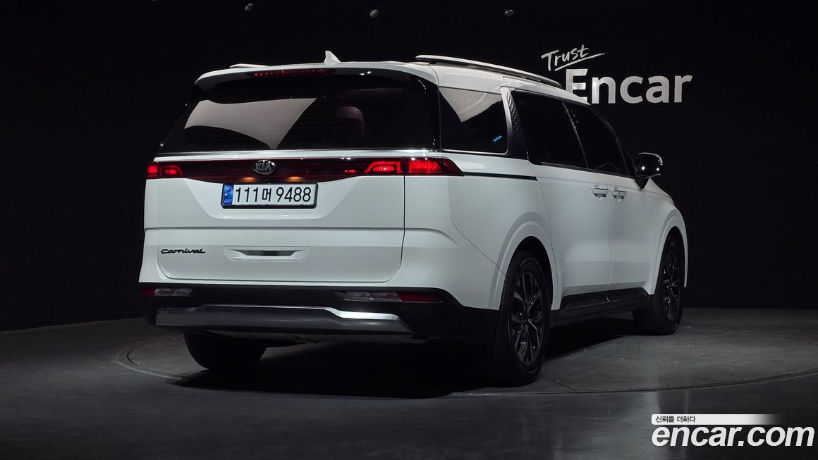 Kia Canival 2021