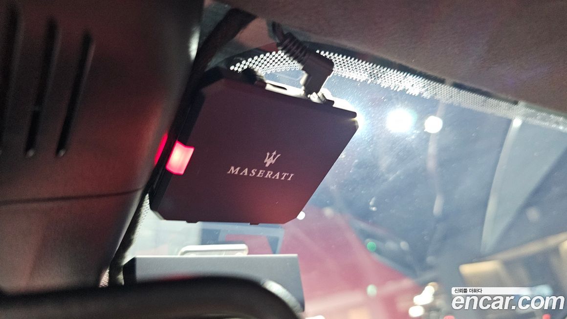 Maserati Ghibli 2020
