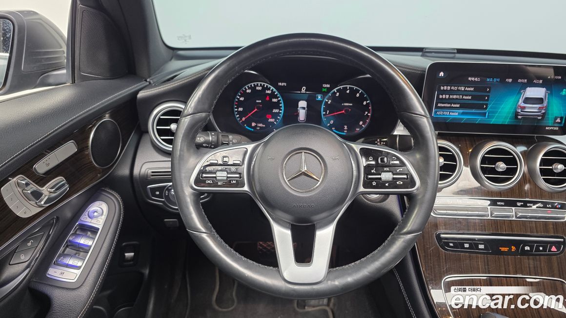 Mercedes-Benz GLC-Class 2020