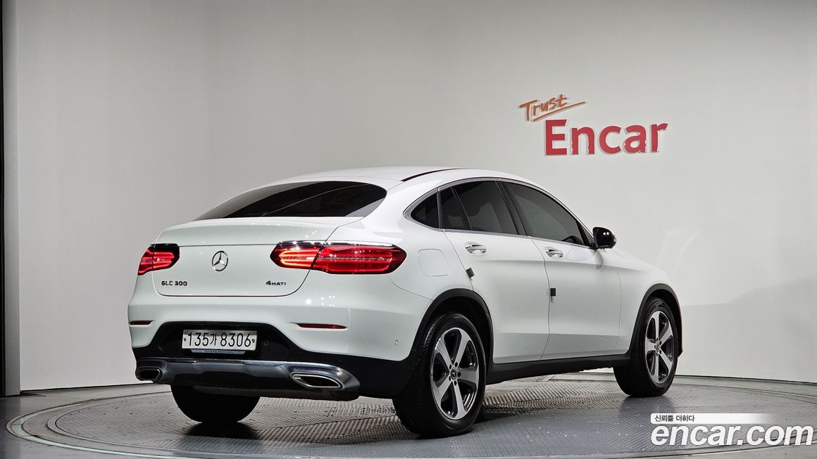 Mercedes-Benz GLC-Class 2019