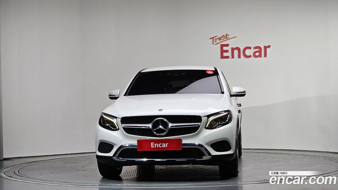 Mercedes-Benz GLC-Class 2019