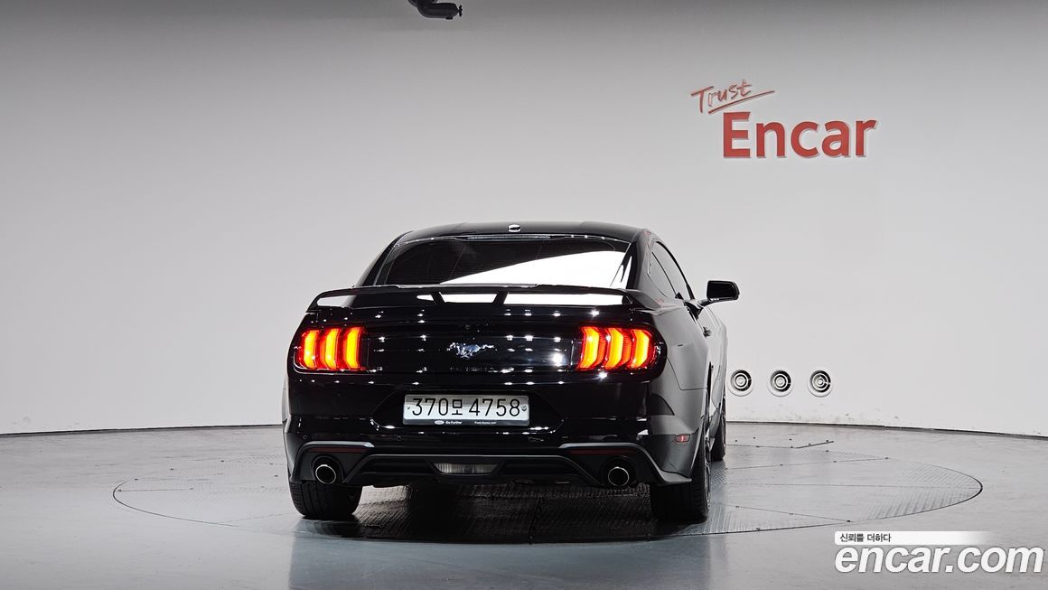 Ford Mustang 2019